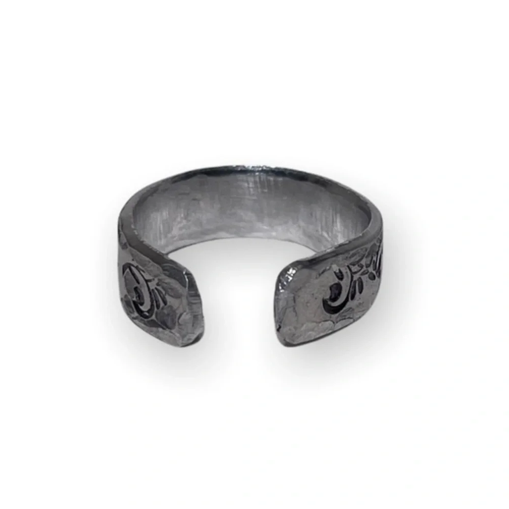 Handmade 8 stamped boho‎ floral pattern silver hypoallergenic adjustable ring